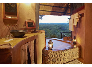 standard cottage bathroom